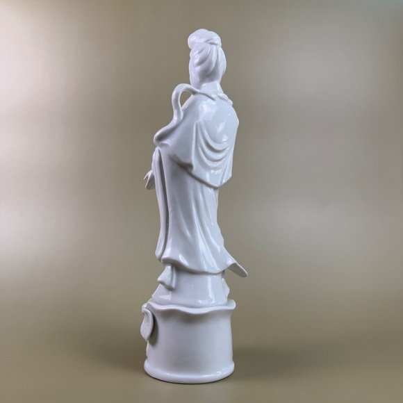 Vintage Homco Guanyin Porcelain Figurine #1426 | Made in Taiwan | White Glazed - Picture 6 of 12